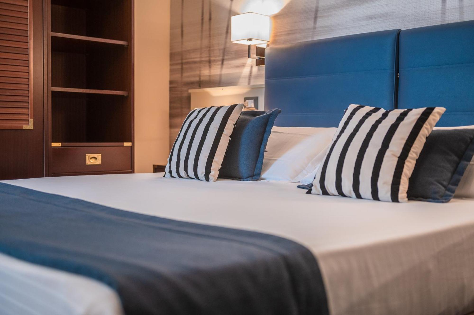 Hotel Anthony ليدو دي يسولو الغرفة الصورة