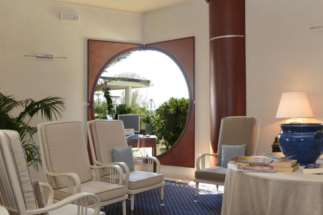 Hotel Anthony ليدو دي يسولو المظهر الخارجي الصورة