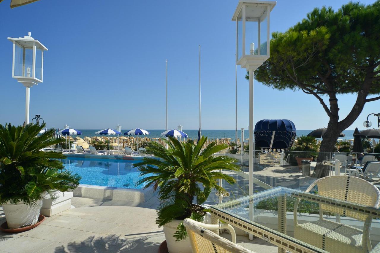 Hotel Anthony ليدو دي يسولو المظهر الخارجي الصورة